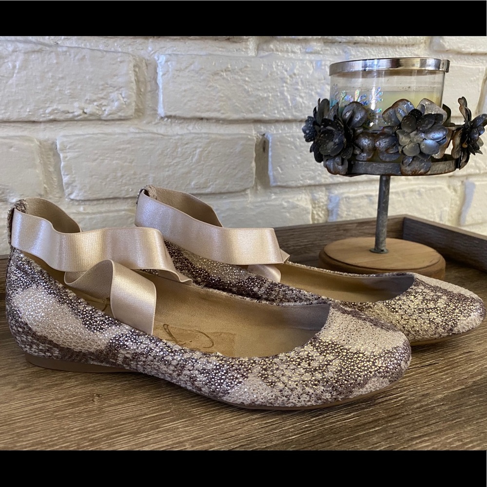 NWOT Jessica Simpson ballet flats